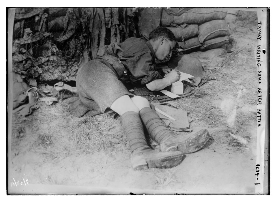 Tommy writing home after battle LCCN2014705189