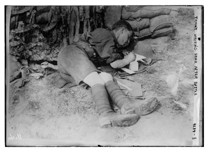 Tommy writing home after battle LCCN2014705189