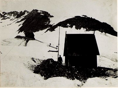 Tonale Seilbahnstation, rechts Kotebahn. (BildID 15583465)