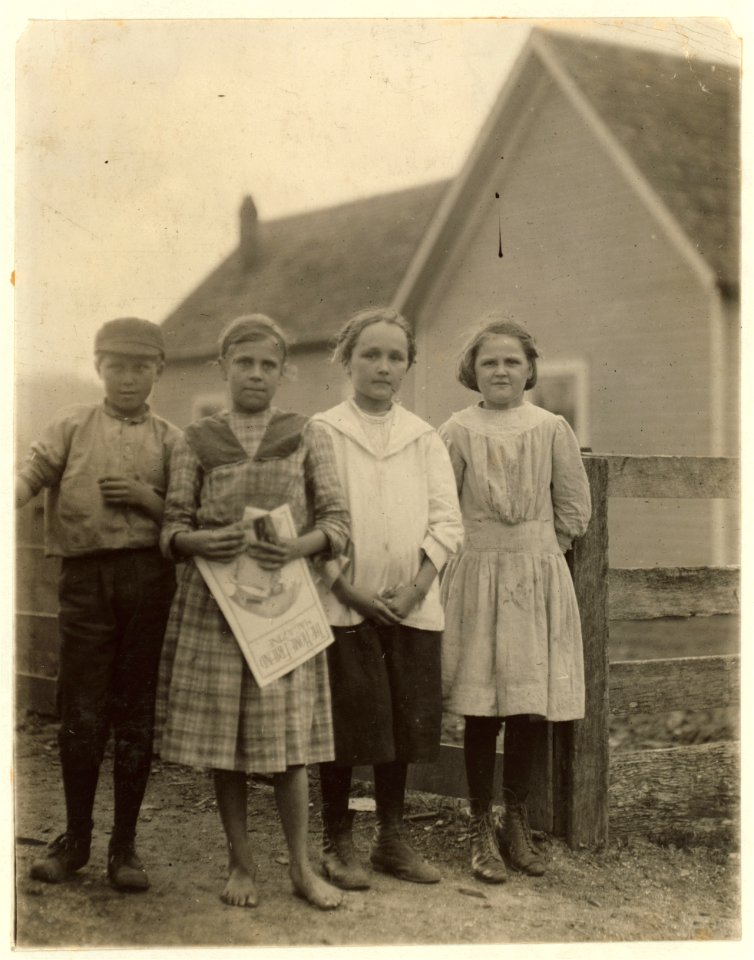 Toppers in Walker County Hosiery Mills, Lafayette, Ga. LOC nclc.02768