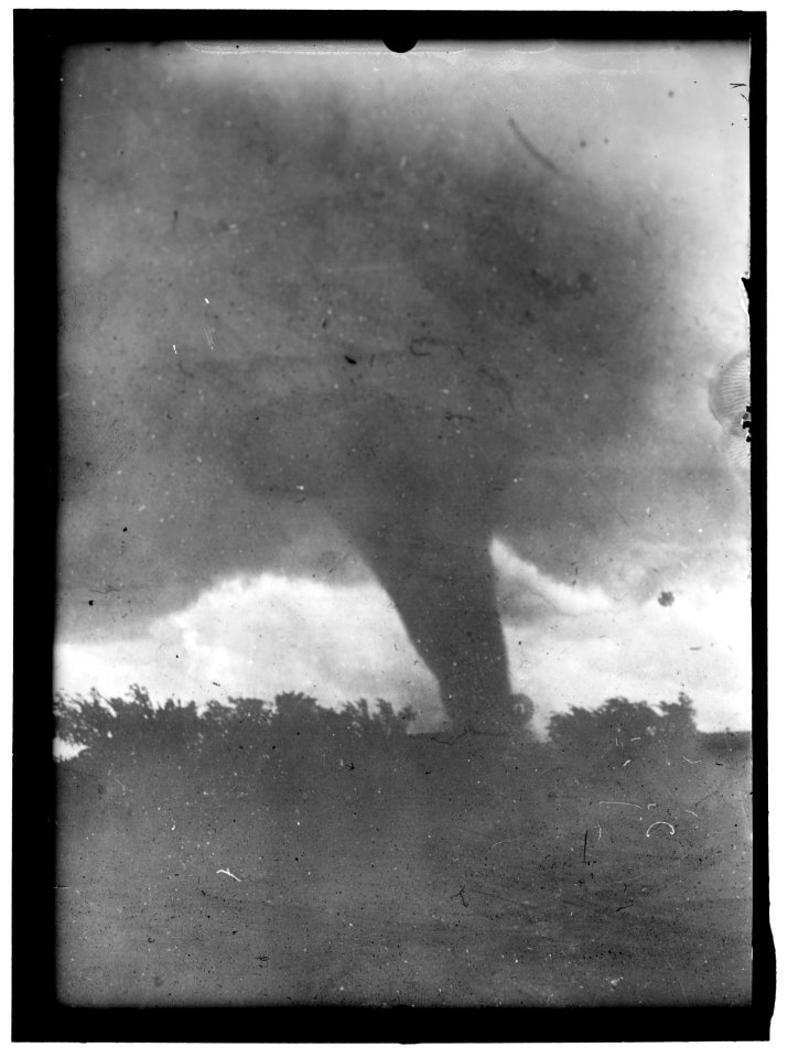 TORNADO LOC hec.02268