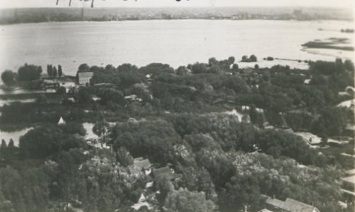 Toronto from the Air (HS85-10-35815)