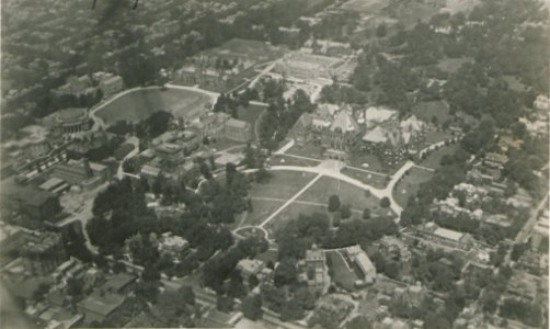 Toronto from the Air (HS85-10-35826)