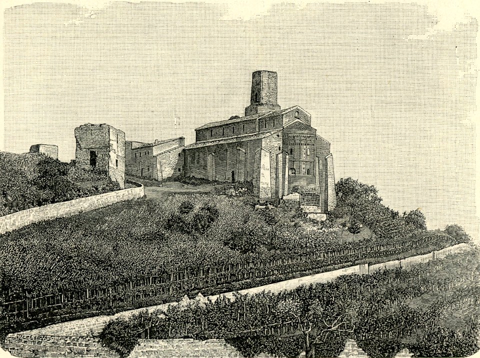 Toscanella Abside esterna della chiesa di San Pietro