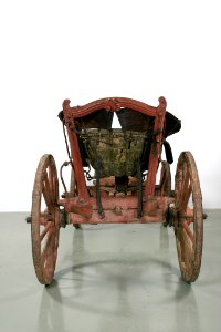 Torstenssons fältvagn, bakifrån - Livrustkammaren - 56699