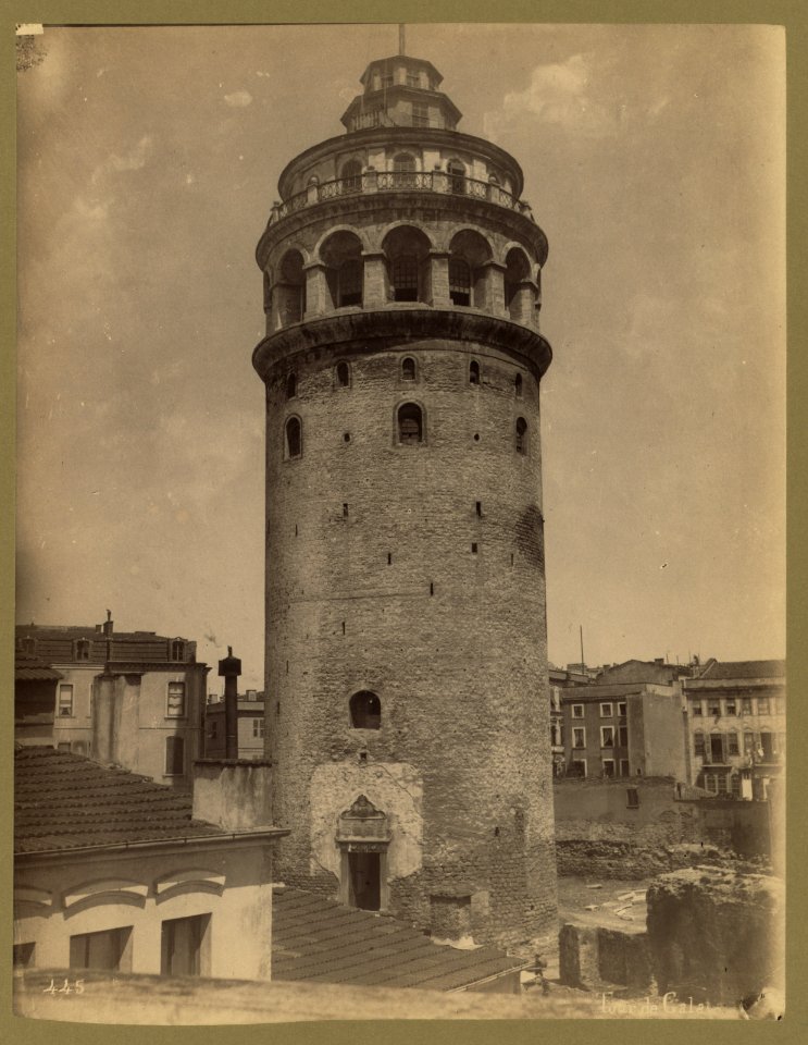 Tour de Galata LCCN2003677083