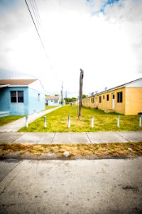 Tour of Liberty Square Miami, Florida (33231822744)