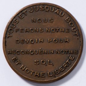 Tous et Jusqu'au Bout Nous Ferons Notre Devoir Pour Reconquérir Notre Sol et Notre Liberté, medal by Jacques Marin (1877-1950), Belgium, 1915, Coins and Medals Department of the Royal Library of Belgium, 2Lef 19 - 74 (verso)
