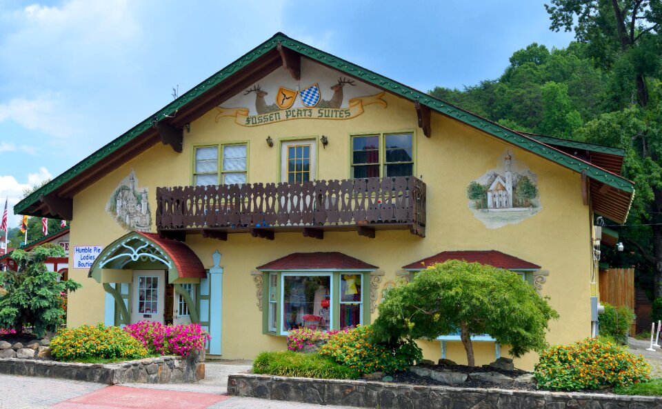 Tourism shop helen