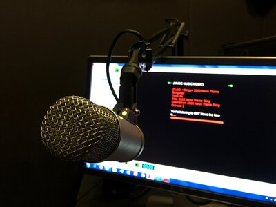 Air broadcast music