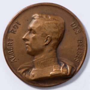Tous et Jusqu'au Bout Nous Ferons Notre Devoir Pour Reconquérir Notre Sol et Notre Liberté, medal by Jacques Marin (1877-1950), Belgium, 1915, Coins and Medals Department of the Royal Library of Belgium, 2Lef 19 - 74 (recto)