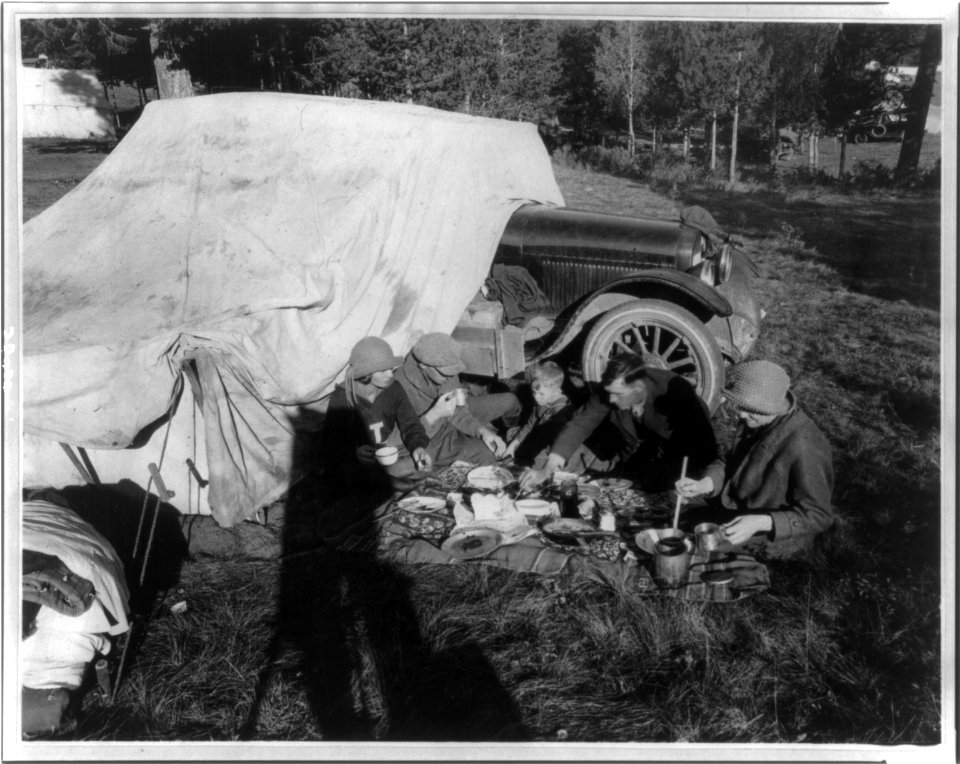 Tower Falls public auto camp party - probably in or near Yellowstone Park LCCN2005689190