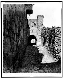 Tower of Antonia) - P. Bergheim LCCN92500633