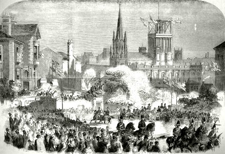 Town Hall view from Clarendon Road (1)