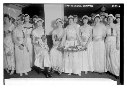 Toy sellers, Biltmore LCCN2014698403