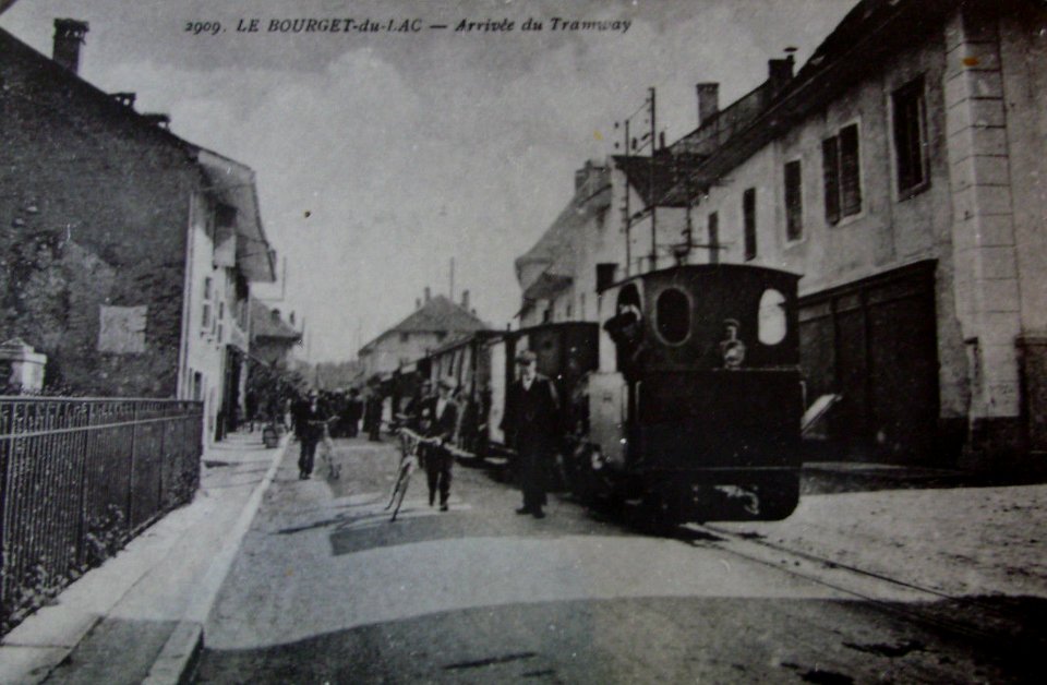 Tramways de la Savoie a Chambery (voie de 0m60) supprime vers 1920. Chambéry vers le lac du Bourget