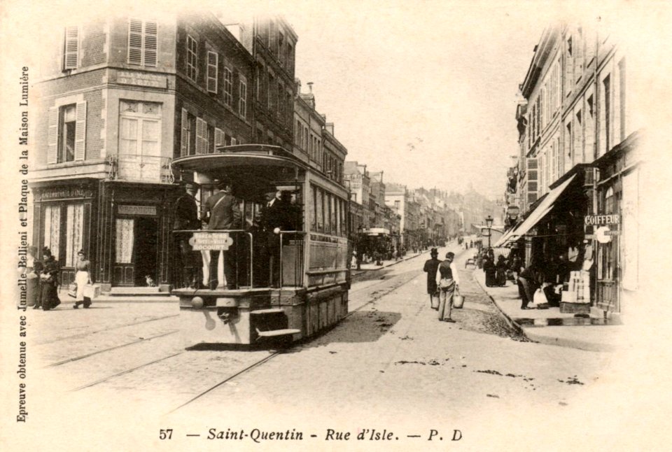 Tramway St Quentin rue d'Isle Rocourt tramway Mékarski