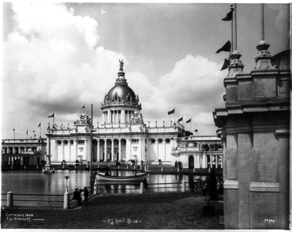 Trans-Mississippi and international exposition, Omaha, Neb.)- U.S. Govt. Bldg LCCN2004668244