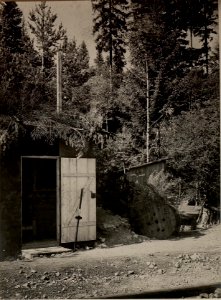 Transformatoren Station in der Guggstellung. Aufgenommen am 25. Mai 1916. (BildID 15475860)