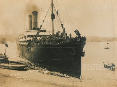 Transport Caledonia leaving St John, New Brunswick, with 26th Battalion and Ammunition Column CEF No 8 (HS85-10-30434)