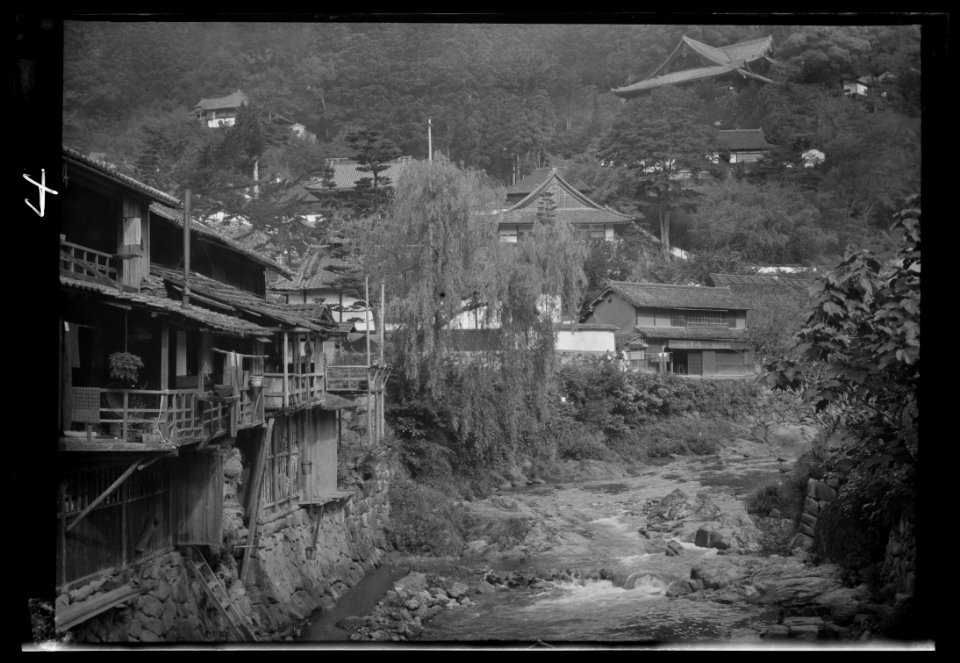Travel views of Japan and Korea LOC agc.7a04517