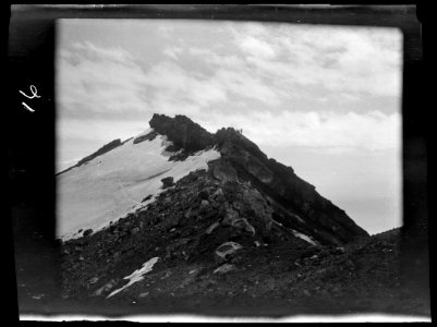 Travel views of Japan and Korea LOC agc.7a04527