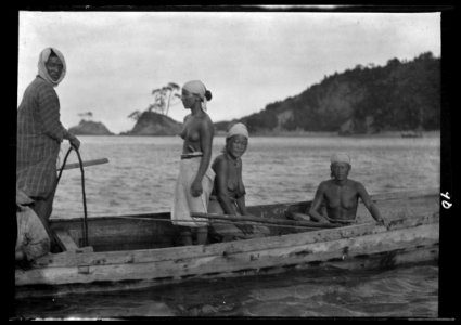 Travel views of Japan and Korea LOC agc.7a04601