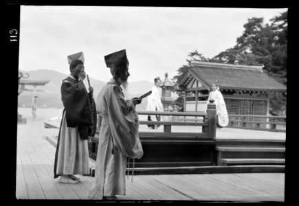 Travel views of Japan and Korea LOC agc.7a04624