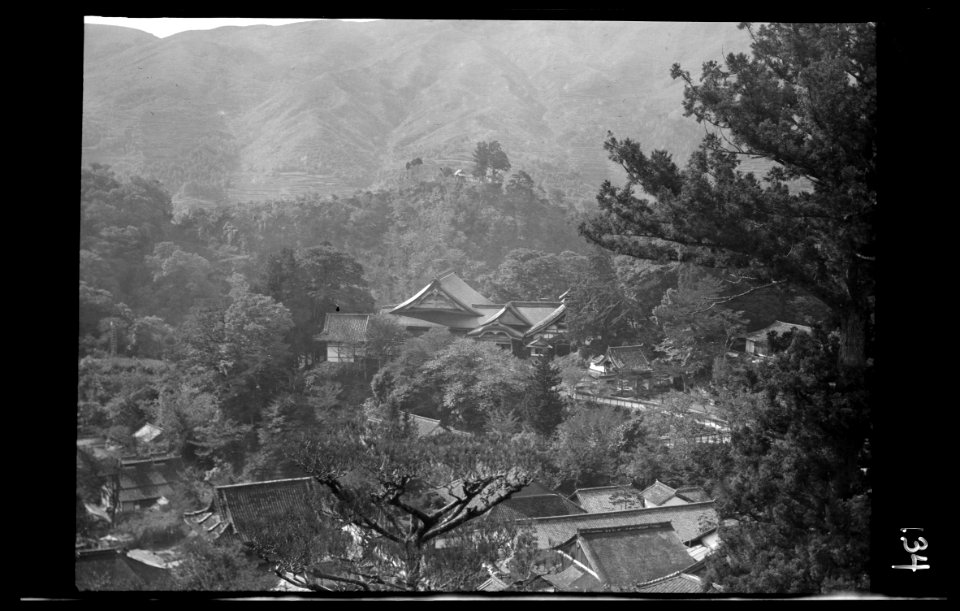 Travel views of Japan and Korea LOC agc.7a04644