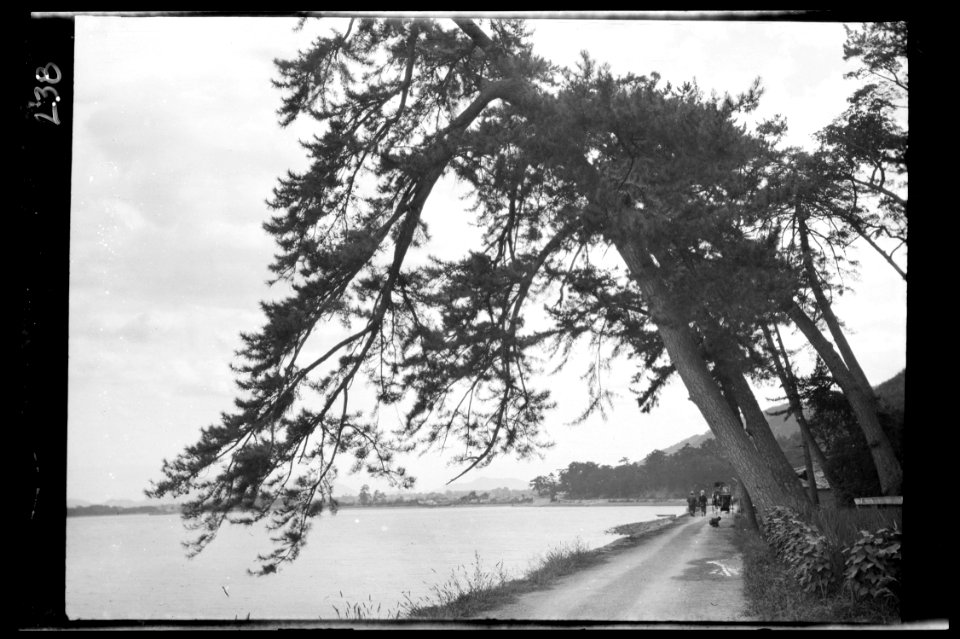 Travel views of Japan and Korea LOC agc.7a04742