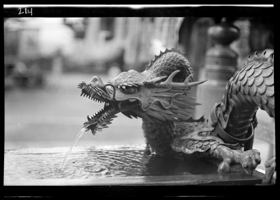 Travel views of Japan and Korea LOC agc.7a04720