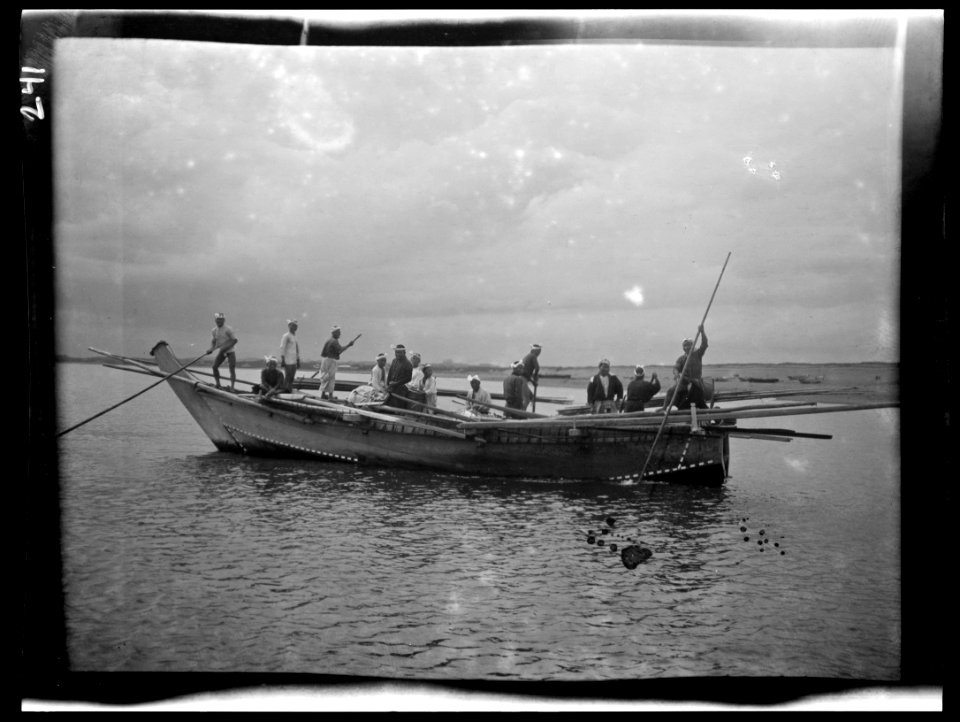 Travel views of Japan and Korea LOC agc.7a04745