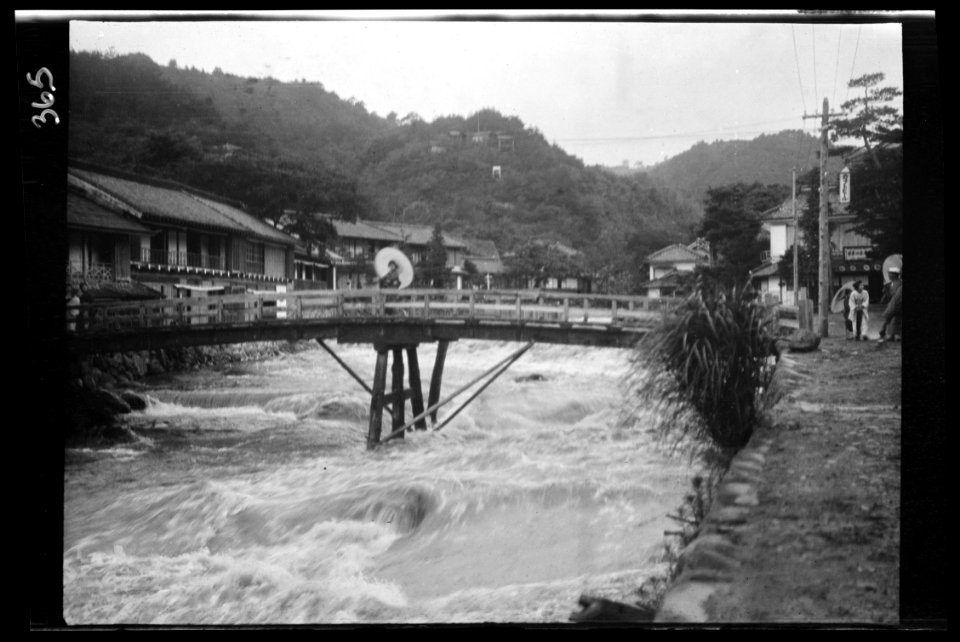 Travel views of Japan and Korea LOC agc.7a04864