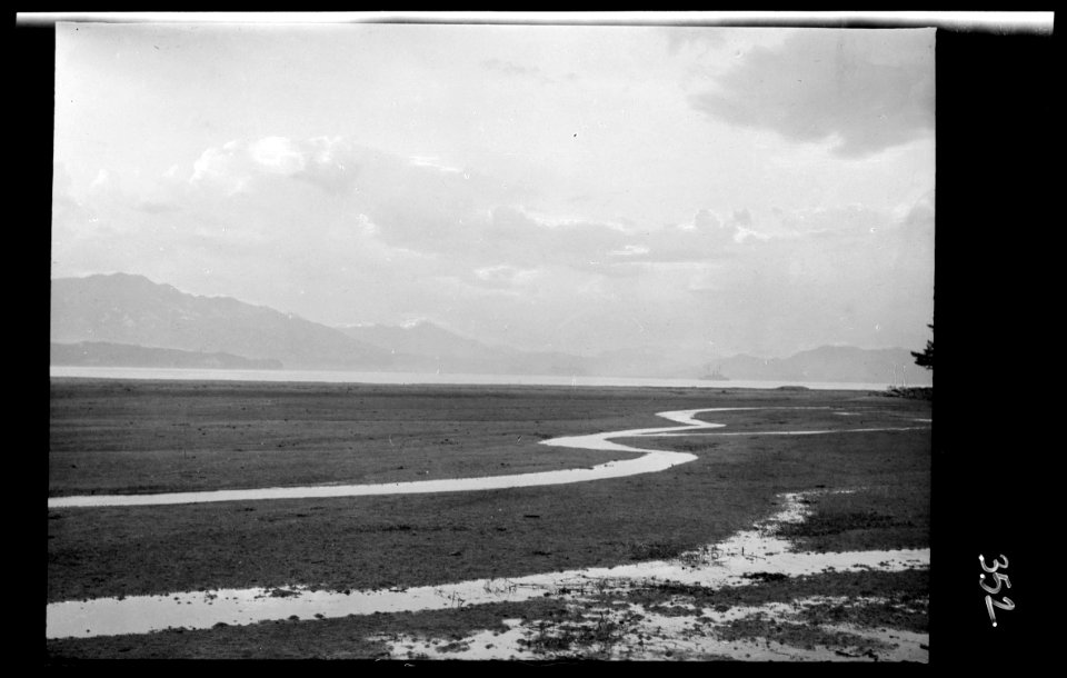 Travel views of Japan and Korea LOC agc.7a04851