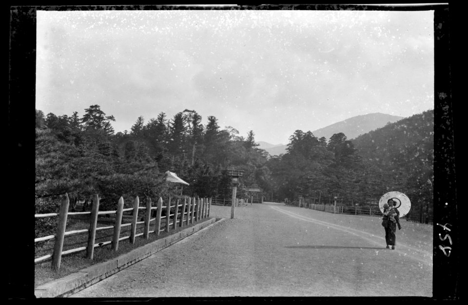 Travel views of Japan and Korea LOC agc.7a04954