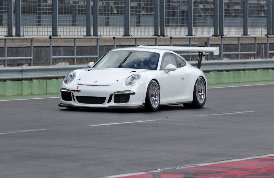 Race track lausitzring transport system