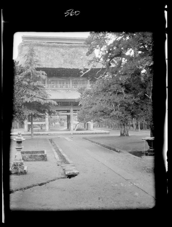 Travel views of Japan and Korea LOC agc.7a05058