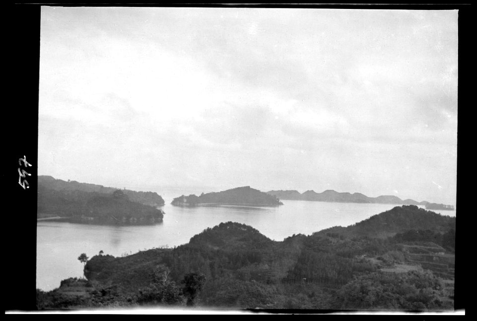 Travel views of Japan and Korea LOC agc.7a05095