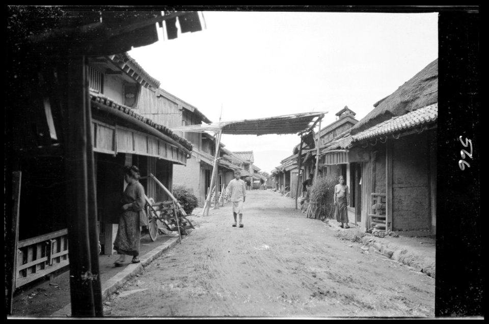 Travel views of Japan and Korea LOC agc.7a05064