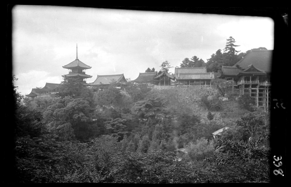 Travel views of Japan and Korea LOC agc.7a05148