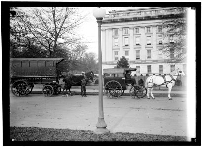 Treasury Department wagon LOC hec.01669