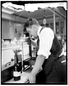 Treasury Dept. lab LOC hec.14165