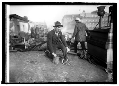 Treasury fire Jos. O'Keefe, 2-8-22 LCCN2016846057