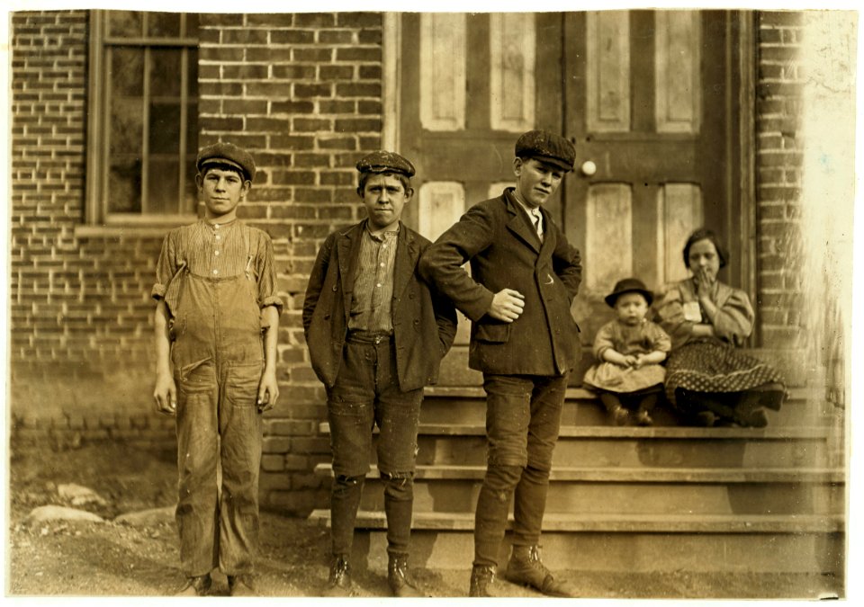 Trenton Mill, Gastonia, N.C. Tom Jenkins (left hand end) 13 years old, been in mill 3 year. Walter Jenkins, 15 years old. 4 years in mill. John Glover, (right hand) 16 years old, at mill 5 LOC nclc.01341