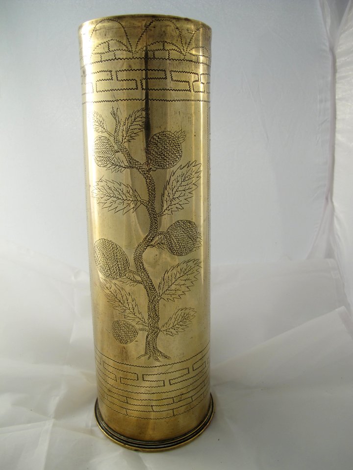 Trench art (Artillery case), 1