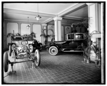 Trew Motor Co., (Washington, D.C.), interior LCCN2016824210