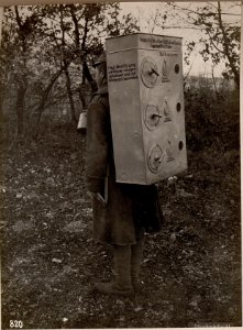 Trient.(Doss di Trento )Gasschutzkasten für die Brieftauben. (BildID 15636162)