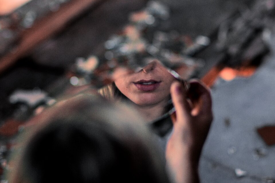 Lips mirror bokeh