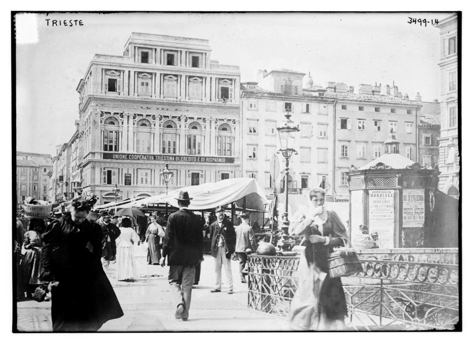 Trieste LCCN2014699153