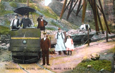 Trimming tin stone, East Pool Mine